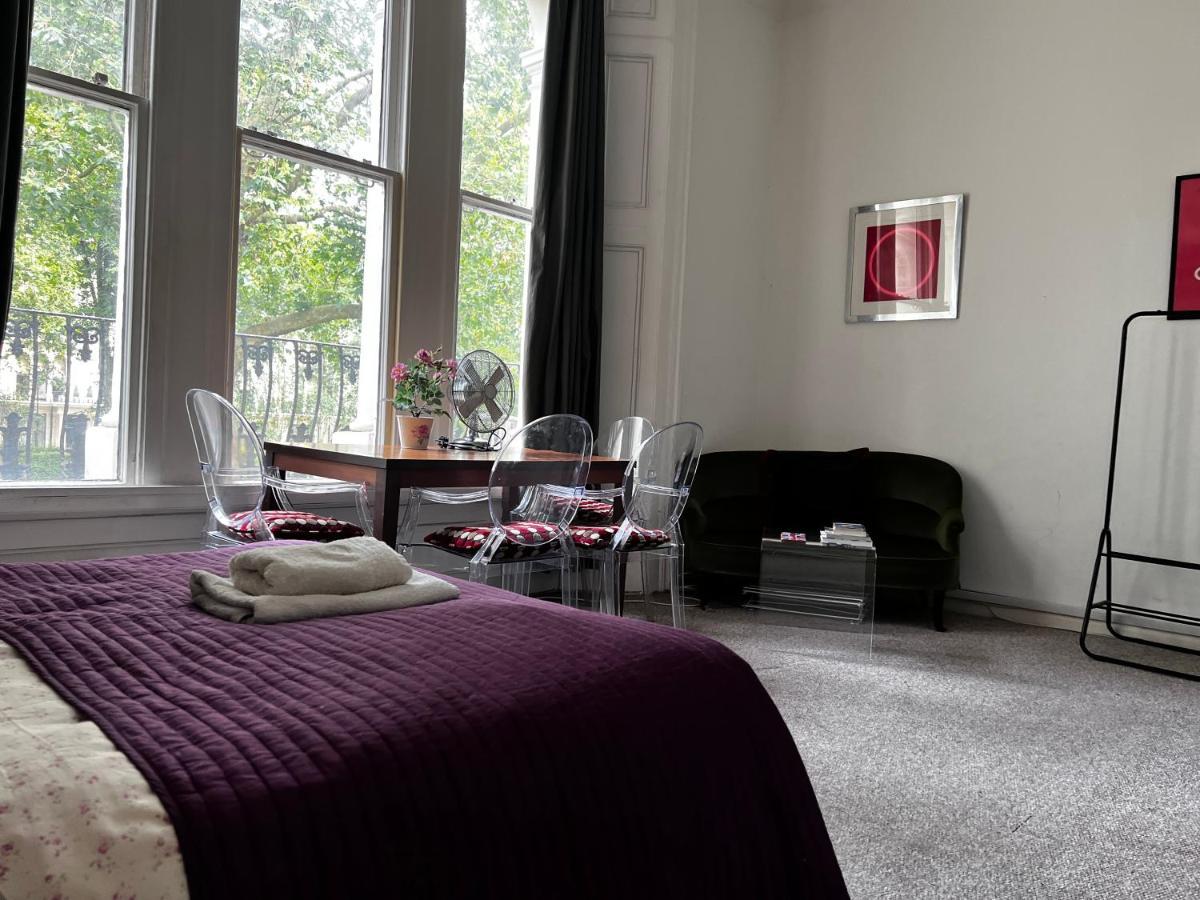 Hyde Park Studio Has Private Balcony With Tranquil Garden View Londres Exterior foto